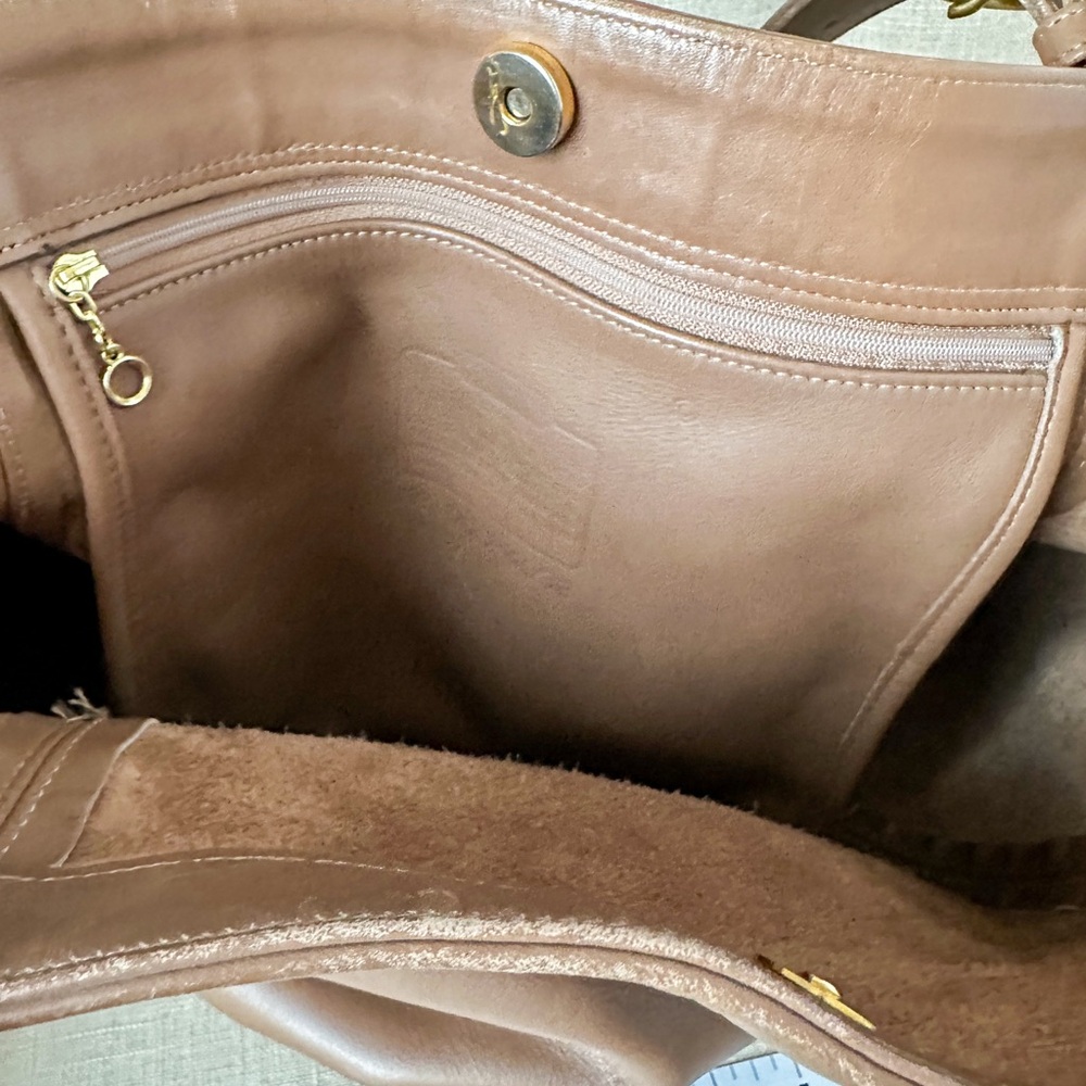 Vintage Coach Leather 4082 Soho Duffle XL Tote / Bucket Bag – Rare Find - Picture 14 of 15